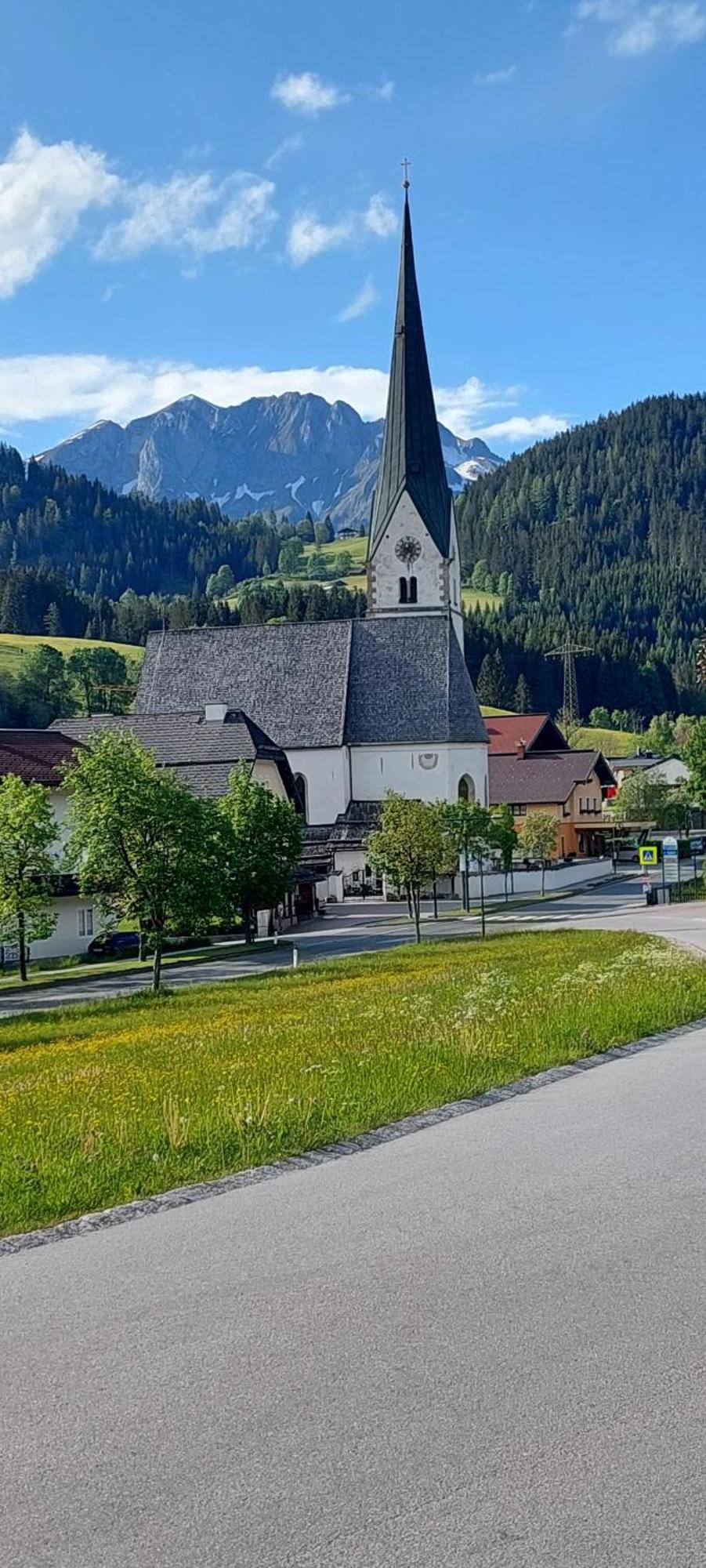Appartements Haus Bergland Sankt Martin am Tennengebirge Exterior foto